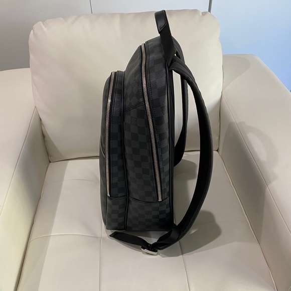 SOLD Men’s Louis Vuitton Michael Backpack + Shoes - Picture 5 of 15